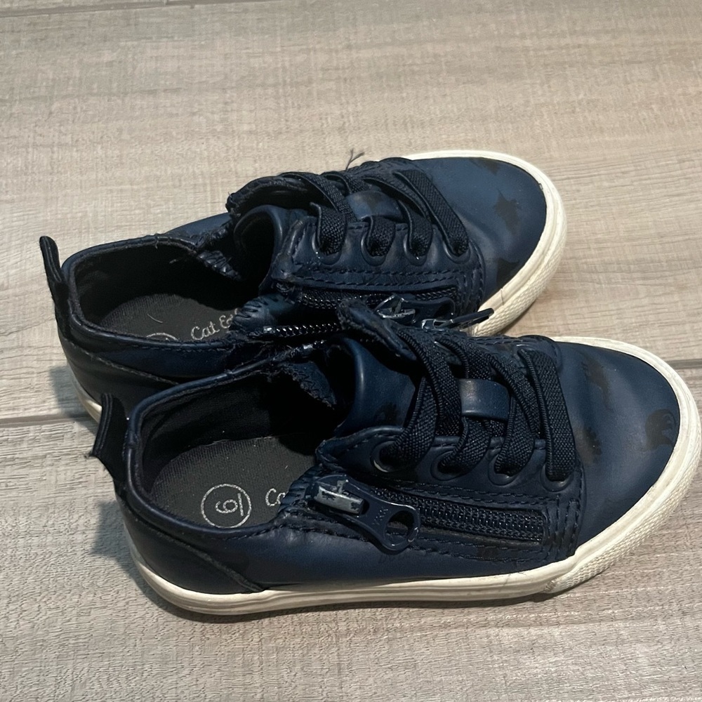 Cat & Jack Toddler Boys Navy Blue Dinosaur Slip On Zipper Sneakers Size 6